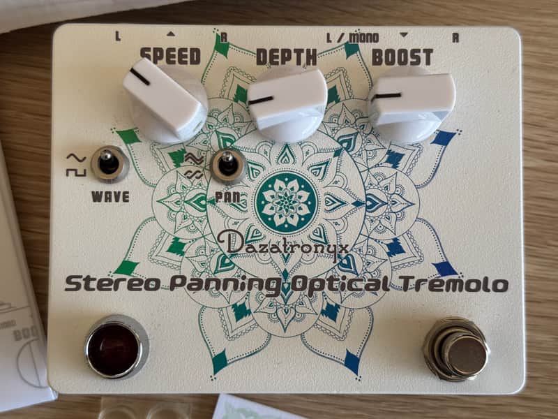 Dazatronyx Stereo Panning Optical Tremolo 2023 image 1