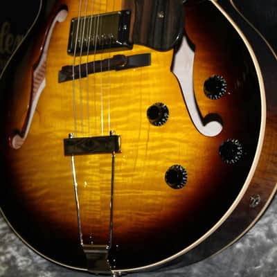 2023 Heritage - H575 - Original Sunburst image 3