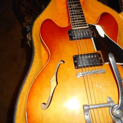 Gibson ES-335TD 1965 "Rare" Factory Bigsby image 9