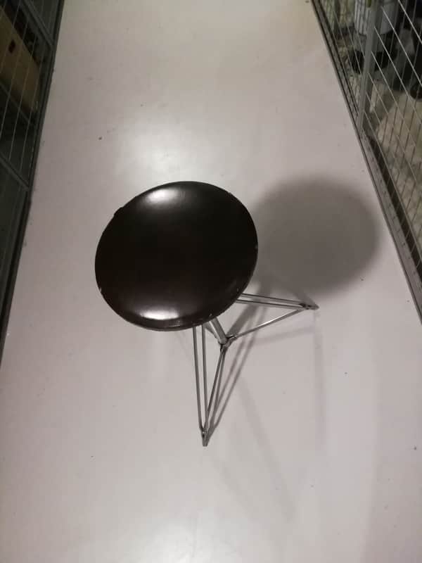 Ludwig Drum seat 1982 - Used image 1