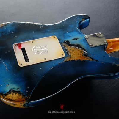 Fender Stratocaster Midnight Blue Pelham Dark Blue Heavy Relic Aged by East Gloves Customs image 11
