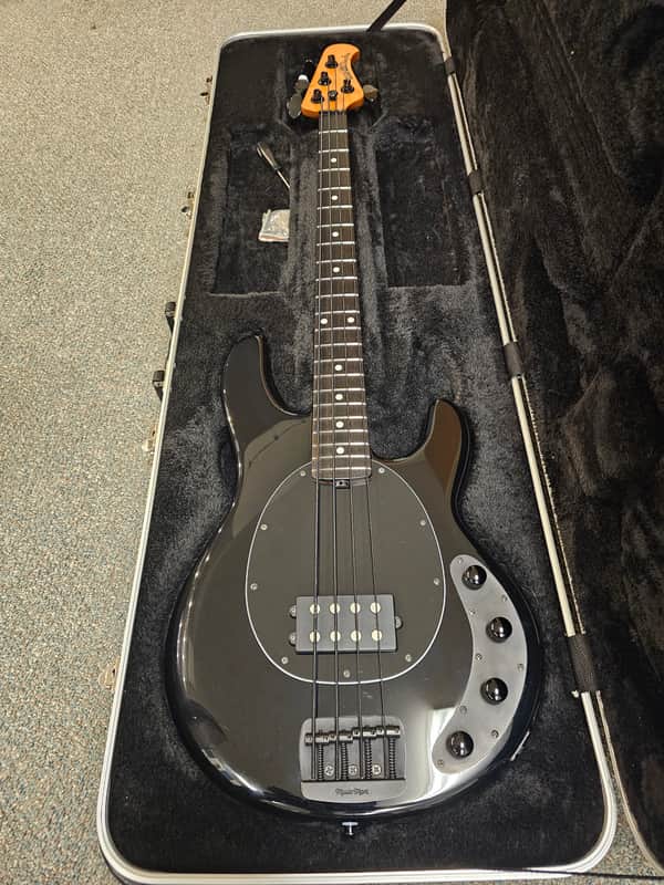 Ernie Ball Music Man StingRay Special 4 H with Roasted Maple Fretboard 2018 - Present - Jet Black image 1