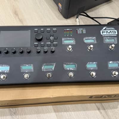 Fractal Audio FM9 Turbo Mark I Amp Modeler / FX Processor 2024 - Present - Black image 2