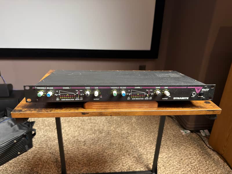 Valley International Dynamite 2-Channel Limiter / Expander / Gate 1980s - Black image 1