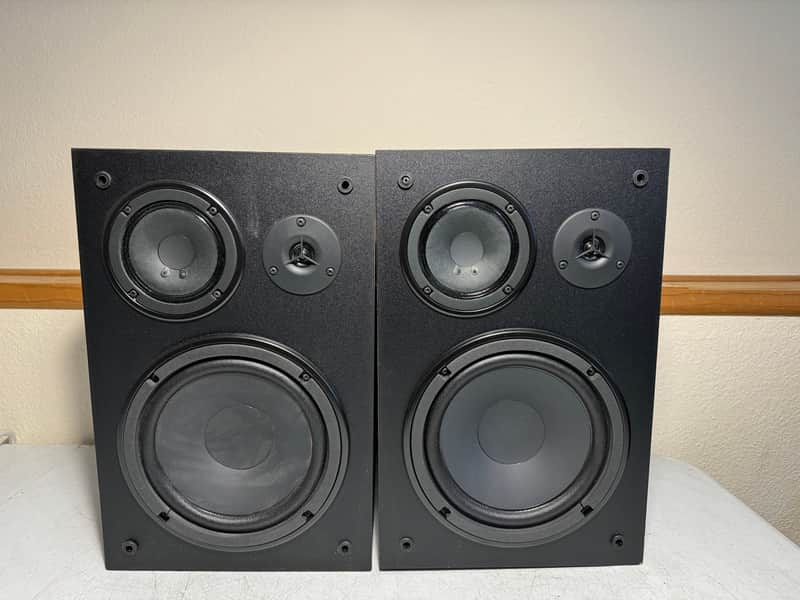 Yamaha NS-A638 Bookshelf Speakers HiFi Stereo Black Home Audio Budget Audiophile image 1