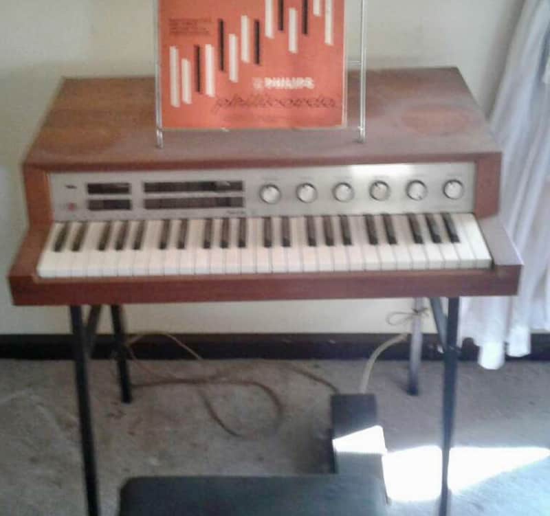 Vintage 1960's Philips Philicorda Electric Tune Organ Works image 1
