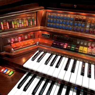Lowrey Organ Celebration Deluxe (LX600) image 16