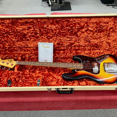 Fender Custom Shop '64 Jazz Bass Relic 2006 - 3-Tone Sunburst image 2