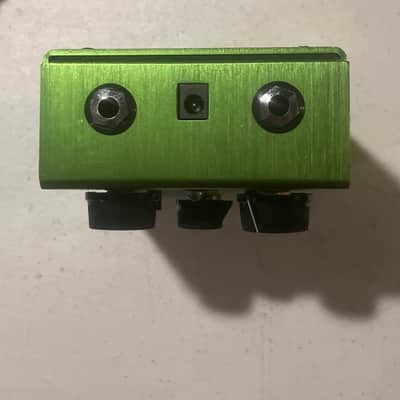 Way Huge WHE401 Swollen Pickle MkII Jumbo Fuzz 2010 - 2019 - Green image 5