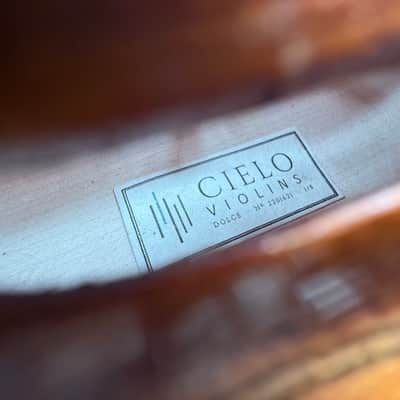 Cielo Dolce 1/8 Violin Outfit w/ Bow & Hard Case - Used - Good Condition image 2