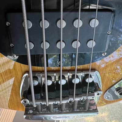 Ernie Ball Music Man Classic StingRay 5 with Maple Fretboard 2010 - 2020 - Classic Natural image 5