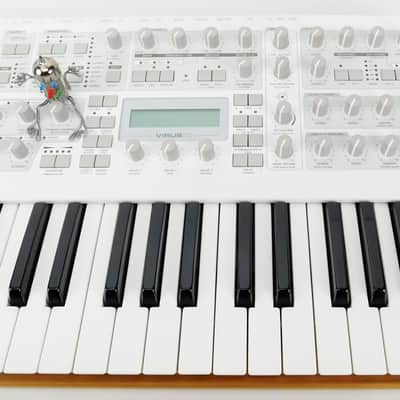 Access Virus TI2 Polar Synthesizer Keyboard 37-Key + Fast Neuwertig + Garantie image 4