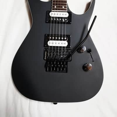 Dean Exile X Floyd Rose electric GUITAR New - Black Satin w/ Tuner + Strap image 3