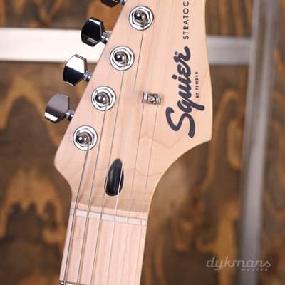 Squier Sonic Stratocaster 2-Color Sunburst image 9