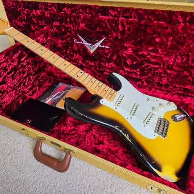 2022 Fender Custom Shop 1957 Reissue Stratocaster Heavy Relic, two-tone sunburst EX image 23