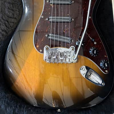 G&L Legacy USA 1998 W/OHSC & Pick Up Upgrade - Tobacco burst image 3