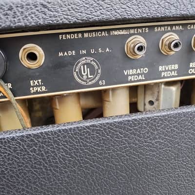Vintage 1969 Fender Vibrolux Reverb Amp - Silverface - Drip Edge - Clean! image 10