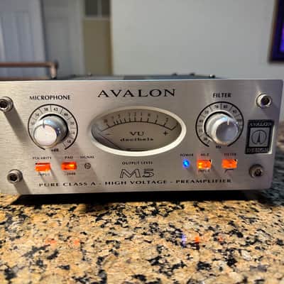 Avalon M5 Microphone Preamplifier 2010(EXTERNAL PSU) image 2
