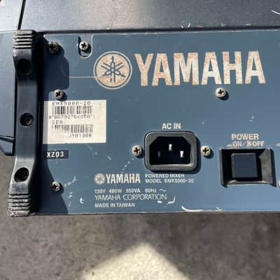 Yamaha EMX5000 20-channel mixer image 11