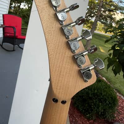 EVH 5150 Deluxe Poplar Burl Aqua Burst image 7