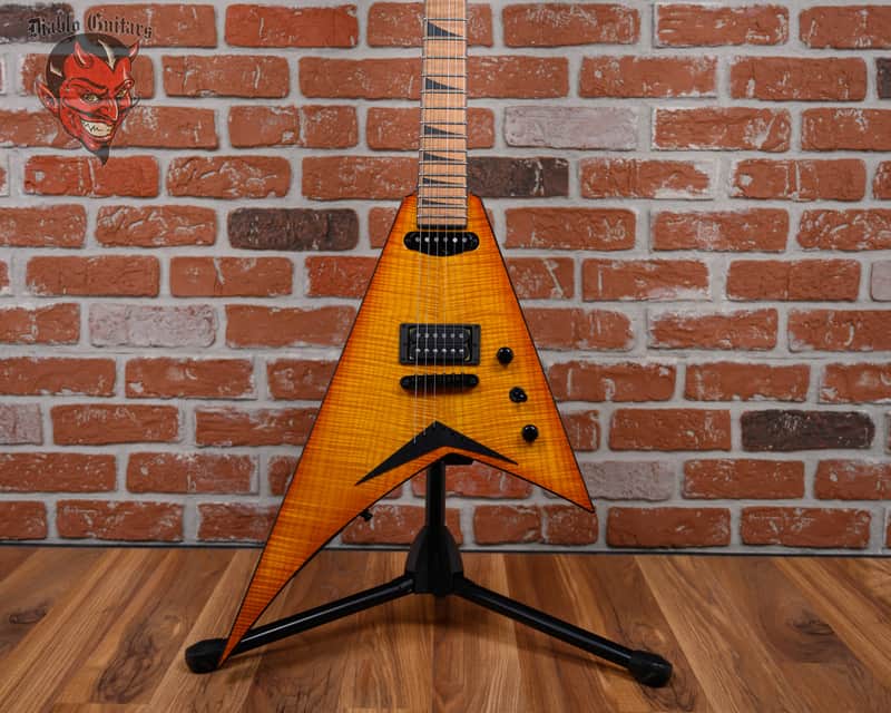 Immagine Jackson USA Custom Shop RR1 HS TOM Rhoads Flame Maple Slab Top Amber Lager Burst 2024 w/OHSC (B-Stock) - 1