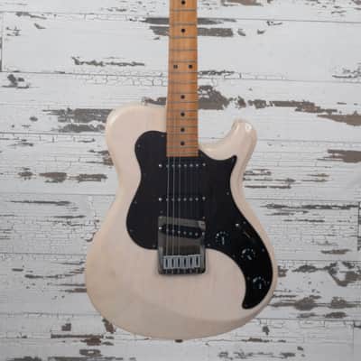 Knaggs Choptank T3 - Mary Kaye Blonde image 4