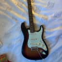 Fender Deluxe Roadhouse Stratocaster with Pau Ferro Fretboard 2018 - 2021 - 3-Color Sunburst