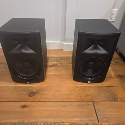 JBL LSR308 8 Inch Powered Studio Monitor Pair and JBL LSR310S 10 Inch Powered Studio Subwoofer image 8