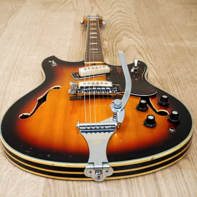 1960s Kent Model 820 Vintage Electric Guitar Japan Kawai Flame Maple 100% Stock image 12