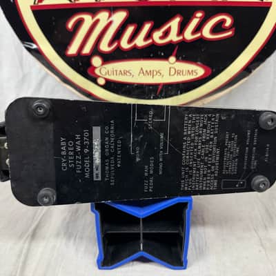 Thomas Organ 9-3701 Cry Baby crybaby Stereo Fuzz Wah Pedal image 9