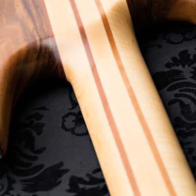 Wolf 5 String Bass Walnut image 18