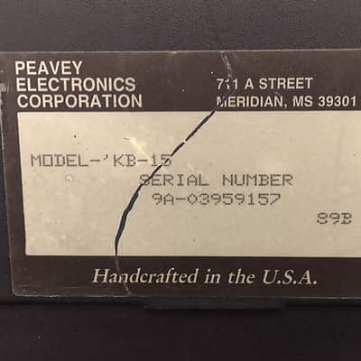 Peavey KB15 watt portable amp-mains/battery powered. image 5