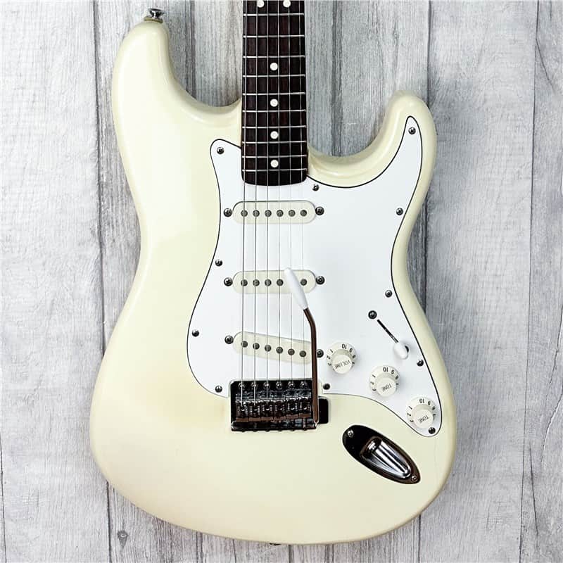 Fender Mexican Standard Strat White Rosewood, Second-Hand | Reverb