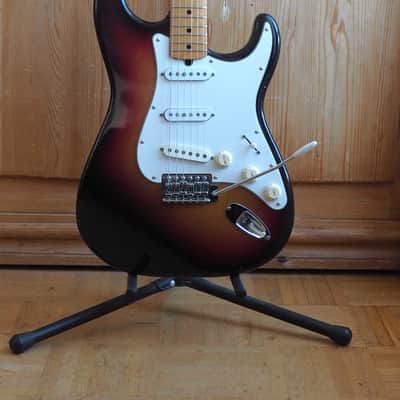 VIDEO! vintage 1970s MIJ Luxor (Kasuga) "pre-lawsuit" L200 guitar made in Japan - pro Setup, player ready image 2