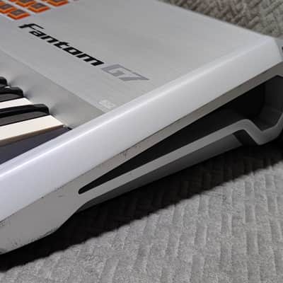 Roland Fantom G7 ✅ Ultimate 76-Key Workstation Flagship ✅ Advanced SonicCell Sound Engine ✅ Fully Checked & Cleaned ✅ Massive Color Display & Sequencing Power ✅ FREE Worldwide Shipping image 5