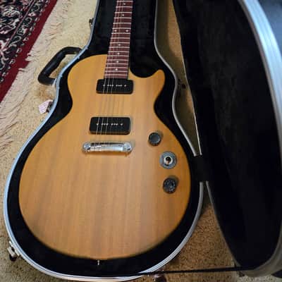 Epiphone Les Paul Special P90 with Hard Case. TV Yellow- TV Yellow image 2