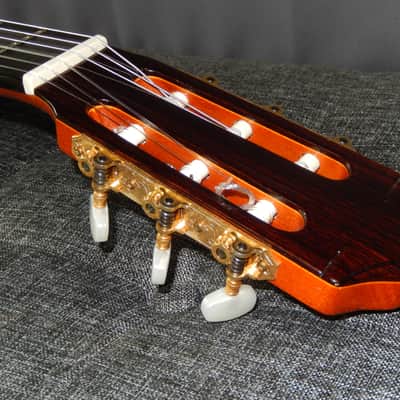 HAND MADE IN SPAIN 1995 - ARIA AC80 - SWEETLY SOUNDING CLASSICAL GUITAR image 7
