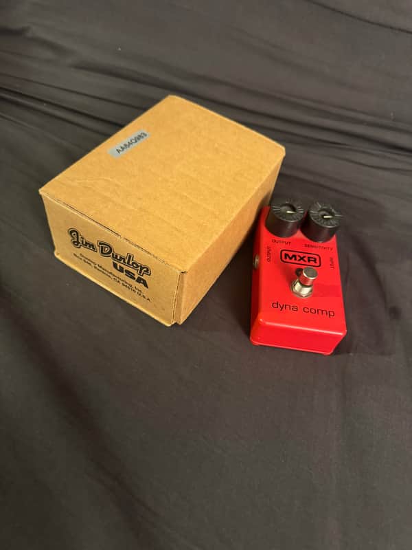 MXR M102 Dyna Comp 1995 - Present - Red image 1