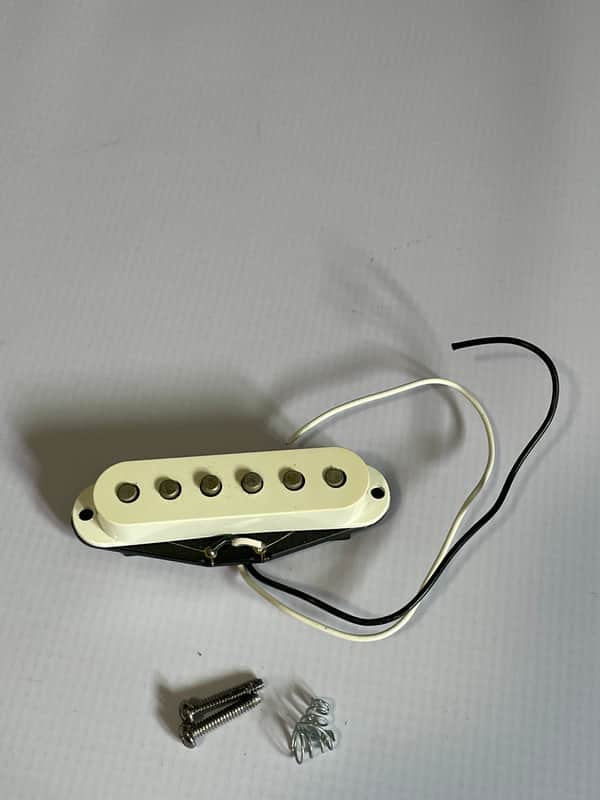 1996 MIM Fender Mexican Standard Stratocaster Single Coil | Reverb