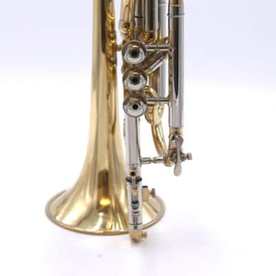 Bach Large Bore Stradivarius 184  Shepherds' Crook Cornet image 4