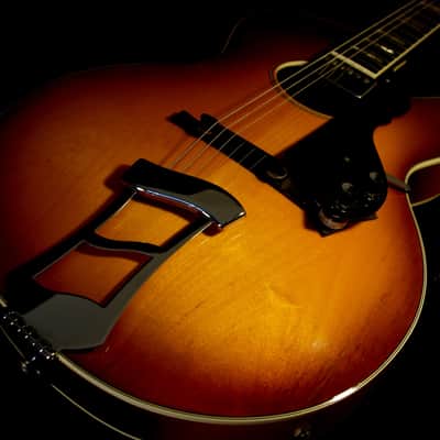Hagstrom Jimmy D'Aquisto 1978 Sunburst. An Extremely Rare & Exquisite Guitar. A perfect guitar. image 3