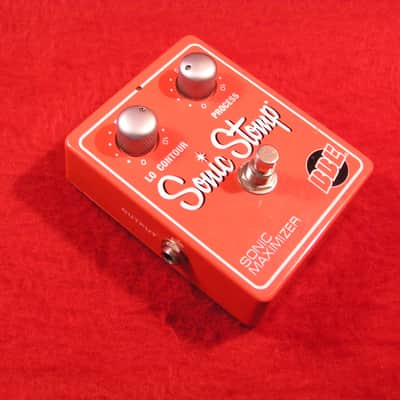 BBE Sonic Stomp Sonic Maximizer 2010s - Red image 1