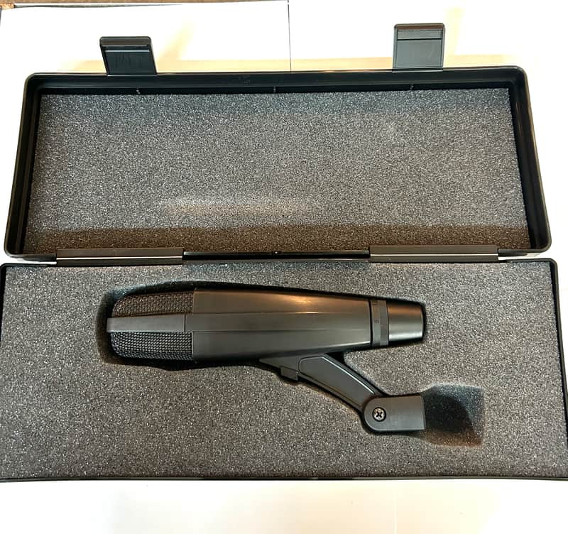 Sennheiser MD 421 II 2000's - Black image 1