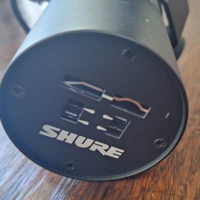 Shure SM7B Microphone w/Original box 2 Windscreens image 7