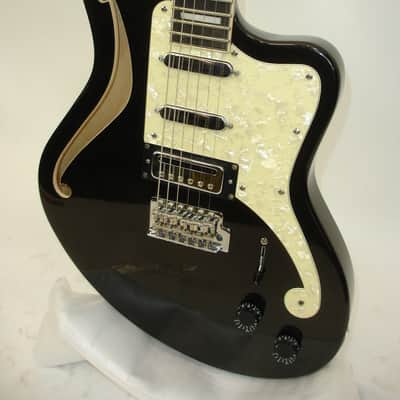 D'Angelico Premier Bedford SH Semi-Hollow Electric Guitar, Black Flake image 3