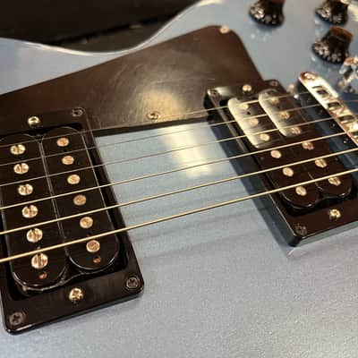Gibson Les Paul Special Humbucker 2011 - Pelham Blue With SKB Molded Hard Shell Case image 4