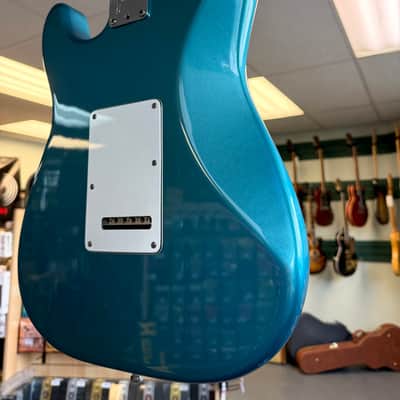 Fender Strat Plus with Maple Fretboard 1987 - 1998 - Lake Placid Blue image 10