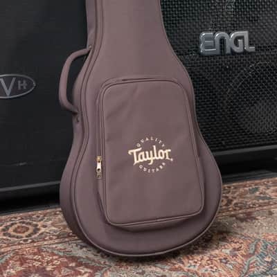 Taylor 212ce-N Plus Nylon Grand Concert Acoustic/Electric Guitar with Aerocase image 17