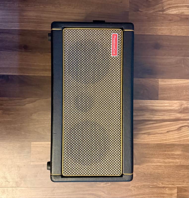Positive Grid Spark 40 40-Watt 2x4" Modeling Guitar Combo 2020 - Present - Black image 1