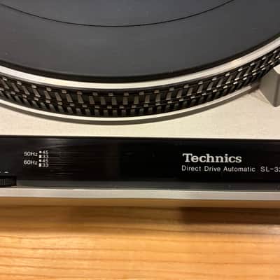 Technics SL-3200 1980s - Silver image 10